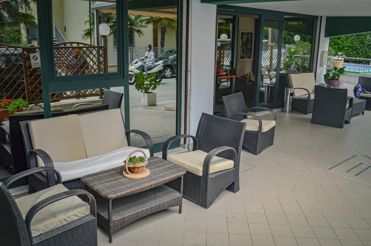Hotel Stradiot Rimini Exterior photo